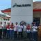 Gus Rivqy Abdul Halim bersama jajaran Pertamina, PT KAI, dan Bupati Jember Muhammad Fawait berfoto usai pertemuan empat pihak membahas solusi distribusi BBM melalui jalur kereta di Depo Pertamina Jember, Selasa (5/8/2025).