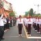 Bupati Klungkung I Made Satria melepas lomba Gerak Jalan 5K Antar OPD, Guru Sekolah, Organisasi Wanita dan Umum Putri di depan Puri Agung Klungkung, Jumat (15/8/2025). Foto: dok/Pemkab Klungkung.