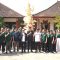 Bupati Klungkung, I Made Satria bersama Wakil Bupati Klungkung, Tjokorda Gde Surya Putra mengunjungi Sekolah Dasar Negeri 1 Jungutbatu