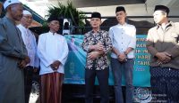 Penyerahan Sapi Kurban Bantuan Kemasyarakatan Presiden Republik Indonesia untuk umat muslim dalam rangka hari raya Idul Adha 1446 H tahun 2025
