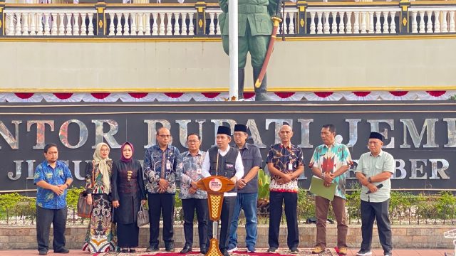 Bupati Jember Muhammad Fawait mengumumkan layanan pengurusan dokumen Pekerja Migran Indonesia (PMI) kini bisa dilakukan di Mal Pelayanan Publik Jember mulai 1 September 2025.