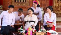 Presiden RI Megawati Soekarno Putri hadiri upacara Palebon, Senin (04/08/2025). Foto: dok/Pemkot Denpasar