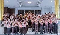 Bupati Jember Gus Fawait melepas kontingen Pramuka Penegak Jember menuju Giat Prestasi Penegak Jawa Timur 2025.