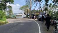 Suasana jalur Gumitir yang kembali dibuka lebih awal dari target setelah perbaikan longsor rampung lebih cepat.