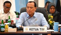 nggota Komisi III DPR RI Adang Daradjatun memimpin Kunjungan Kerja Spesifik Komisi III DPR RI ke Mapolda Jawa Timur, Surabaya, Kamis (29/1/2026), menyoroti langsung agenda reformasi Polri di lapangan. Foto: we/Mahendra.