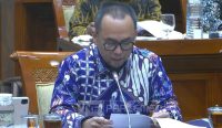 Kepala PPATK Ivan Yustiavandana menyampaikan laporan kinerja PPATK dalam rapat kerja bersama Komisi III DPR di kompleks parlemen, Senayan, Jakarta, Selasa (3/2/2026). Foto:SC TV Parlemen