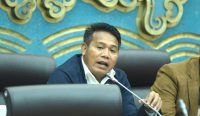 Anggota Komisi XII DPR RI Syafruddin menyampaikan sorotan dalam Rapat Kerja Komisi XII DPR RI bersama Kementerian ESDM terkait rencana penyesuaian wilayah pertambangan tahun 2025 di Ruang Nusantara I, Kompleks Parlemen, Senayan, Jakarta, Kamis (29/1/2026). Foto: Jaka/Mahendra.