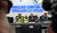 Menhub Dudy Purwagandhi dan Kakorlantas Polri Agus Suryonugroho konferensi pers arus balik Lebaran 2026