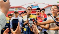 Wamen ESDM Yuliot Tanjung beri keterangan pers soal BBM Lebaran