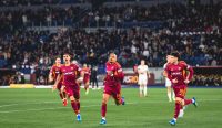 Donyell Malen cetak gol Roma vs Pisa Serie A