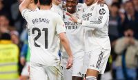 Mbappe selebrasi gol bersama pemain Real Madrid