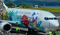 Pesawat Airbus milik Garuda Indonesia terparkir di Bandara Internasional I Gusti Ngurah Rai Bali.