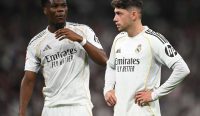 Gelandang Real Madrid Aurelien Tchouameni dan Federico Valverde menghadapi proses disipliner setelah insiden di ruang ganti jelang Barcelona vs Real Madrid.