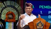 Gubernur Bali Wayan Koster. Foto: dok/diksimerdeka.com