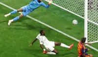 Penyerang muda Spanyol, Lamine Yamal, merayakan gol pembuka ke gawang Arab Saudi pada laga Grup H Piala Dunia 2026 di Atlanta. Gol tersebut membuka jalan bagi kemenangan telak La Roja 4-0 sekaligus menandai comeback impresif Yamal setelah pulih dari cedera hamstring. Foto: Siphiwe Sibeko/Reuters