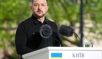 Volodymyr Zelensky mengirim surat terbuka kepada Vladimir Putin untuk mengusulkan negosiasi tatap muka terkait perang Rusia Ukraina