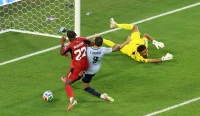 Uruguay vs Cape Verde, Federico Valverde gagal menjangkau bola saat Uruguay ditahan Cape Verde 2-2 di Piala Dunia 2026
