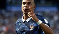 Prancis vs Spanyol - Kylian Mbappe tampil gemilang setelah mencetak dua gol untuk Prancis pada laga pembuka Piala Dunia 2026, menjadi modal berharga jelang semifinal melawan Spanyol.