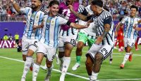 Julián Álvarez Argentina merayakan gol penentu kemenangan atas Swiss yang membawa La Albiceleste lolos ke semifinal Piala Dunia 2026.