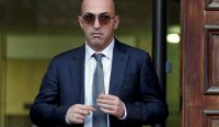 Yorgen Fenech menghadiri persidangan kasus pembunuhan jurnalis investigasi Daphne Caruana Galizia di Valletta, Malta, setelah didakwa menjadi otak di balik aksi pembunuhan tersebut.