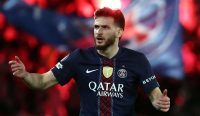 Bintang PSG Khvicha Kvaratskhelia mengincar gelar juara kedua beruntun di Liga Champions, andalan utama dalam ulasan Prediksi PSG vs Slovan Bratislava. (Foto: Anne-Christine Poujoulat/AFP/Getty Images)