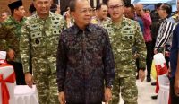 Acara pisah sambut Panglima Kodam (Pangdam) IX/Udayana dari Mayjen TNI Piek Budyakto kepada Mayjen TNI Made Putra Widiastawa di Aula Supardi, Makodam IX/Udayana, Denpasar, Rabu (21/10/2026).