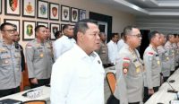Personel Latpraops Ilegal Fishing Turangga 2026 saat mengikuti arahan Wakapolda NTT. (Foto: Ist)