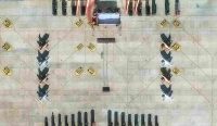 Citra satelit yang memperlihatkan deretan pesawat tempur serang ringan di pangkalan militer China di Laos, tepatnya di fasilitas militer Ban Keun, yang memicu kewaspadaan kawasan Asia Tenggara. (Foto: Vantor/Reuters)