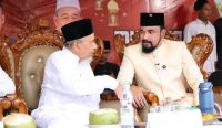 Bupati Aceh Timur Iskandar Usman Al-Farlaky mengusulkan agar hasil Muzakarah ke-9 Dayah Abu Keude Dua dibukukan dan disebarkan kepada para imum gampong di seluruh Aceh Timur. Bupati Aceh Timur Iskandar Usman Al-Farlaky mengusulkan agar hasil Muzakarah ke-9 Dayah Abu Keude Dua dibukukan dan disebarkan kepada para imum gampong di seluruh Aceh Timur.