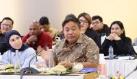 Anggota Badan Legislasi (Baleg) DPR RI I Nyoman Parta mengusulkan pembentukan Lembaga Manajemen Kolektif (LMK) Tradisional dalam Rancangan Undang-Undang (RUU) Hak Cipta. Usulan tersebut disampaikan saat kunjungan kerja Baleg DPR RI ke Kantor Wilayah Kementerian Hukum Bali, Senin, 26 Oktober 2026. Foto: Tim/diksimerdeka.com